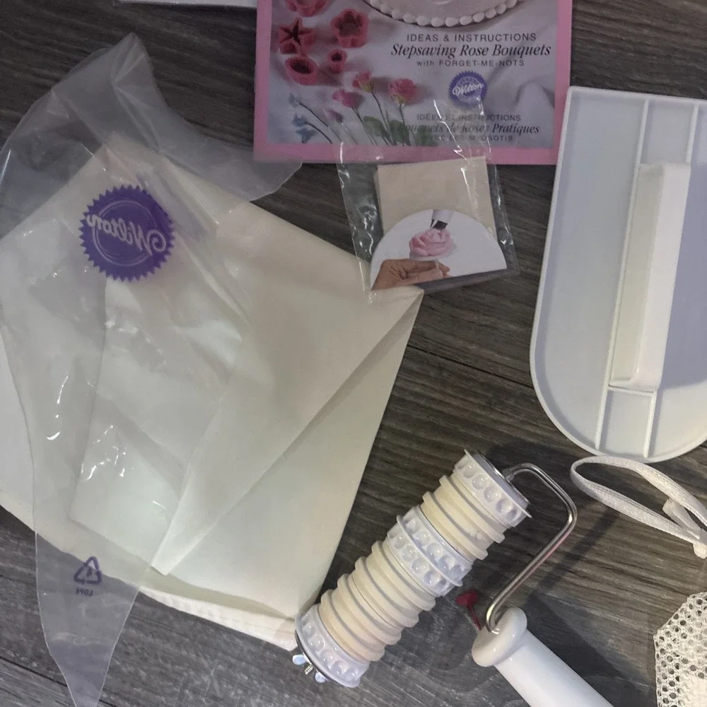 Wilton vintage baking